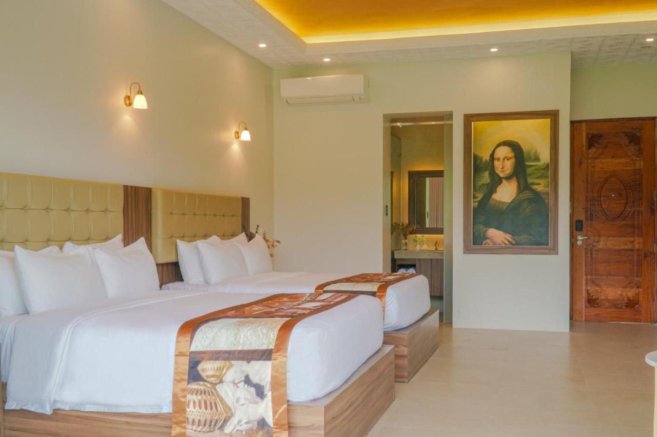 Rancho Bernardo Luxury Villas And Resort Bagac Екстер'єр фото